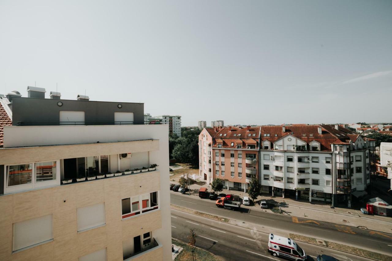 Ferienwohnung Mimika Apartman Novi Sad Exterior foto